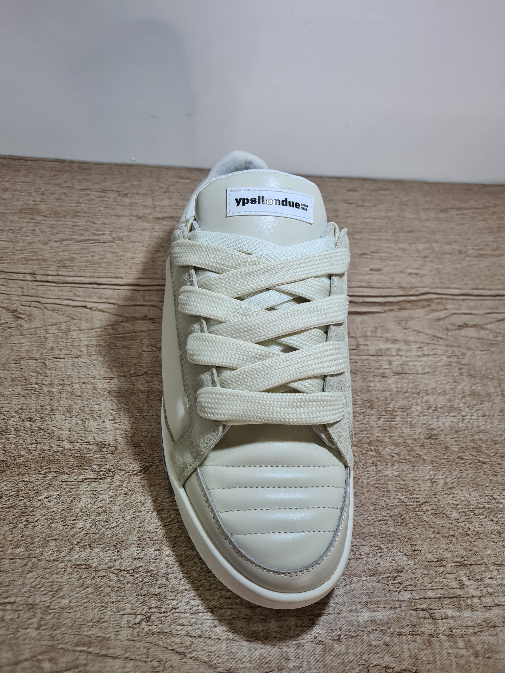 Y 2 - NPI Beige