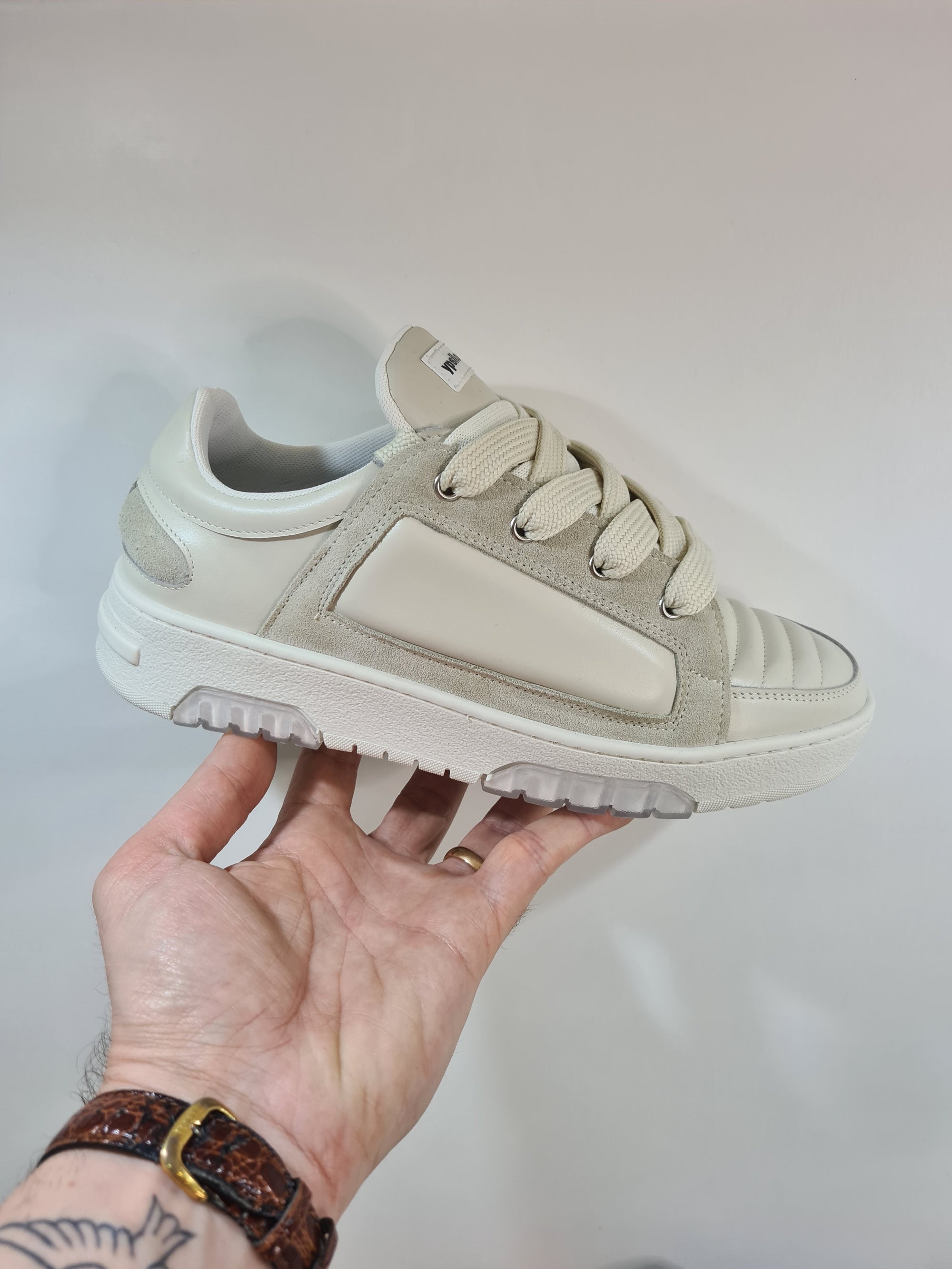 Y 2 - NPI Beige