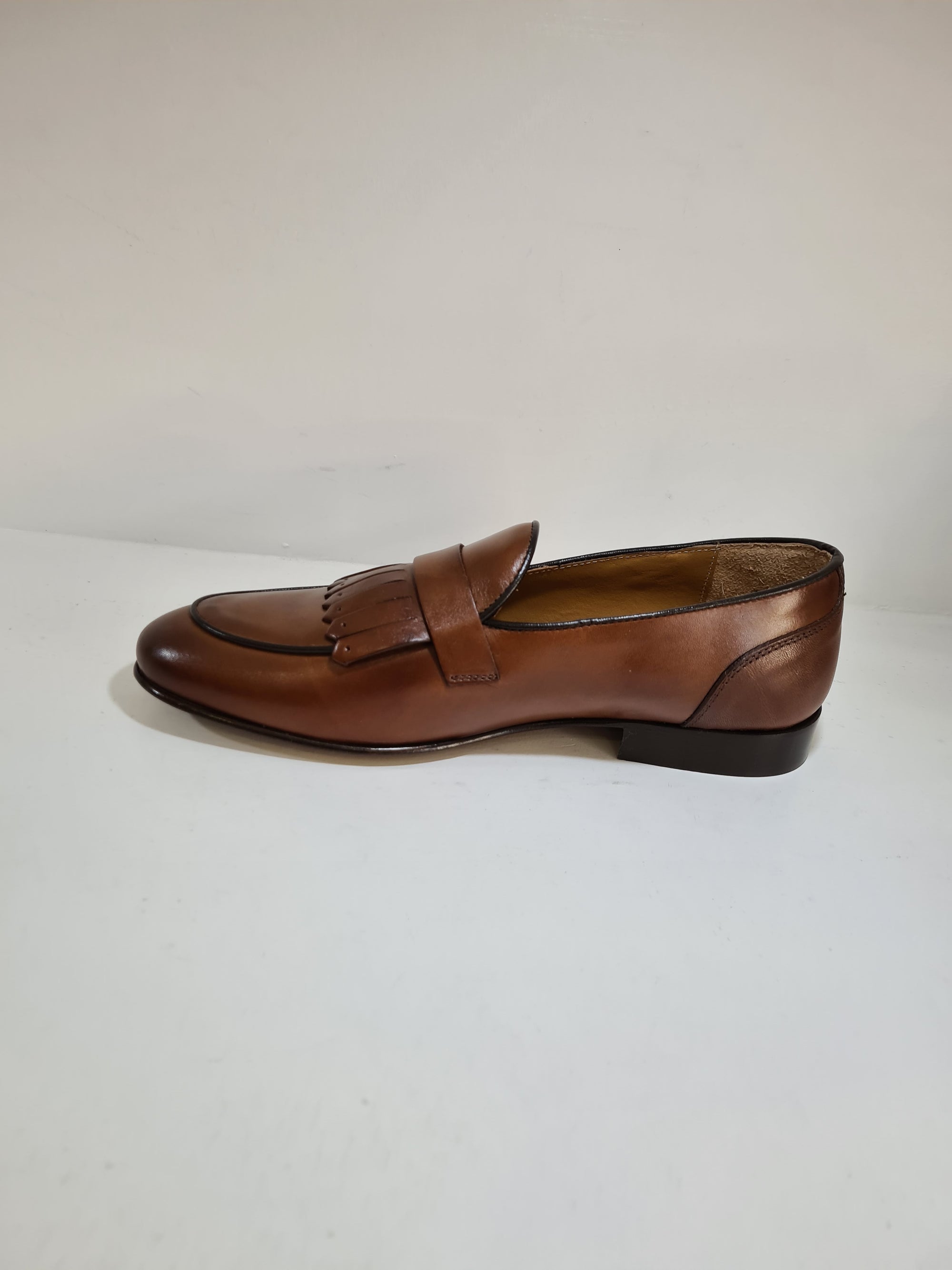 FERRINO Milano - Slippers con fibbia e frangia Pelle Cuoio
