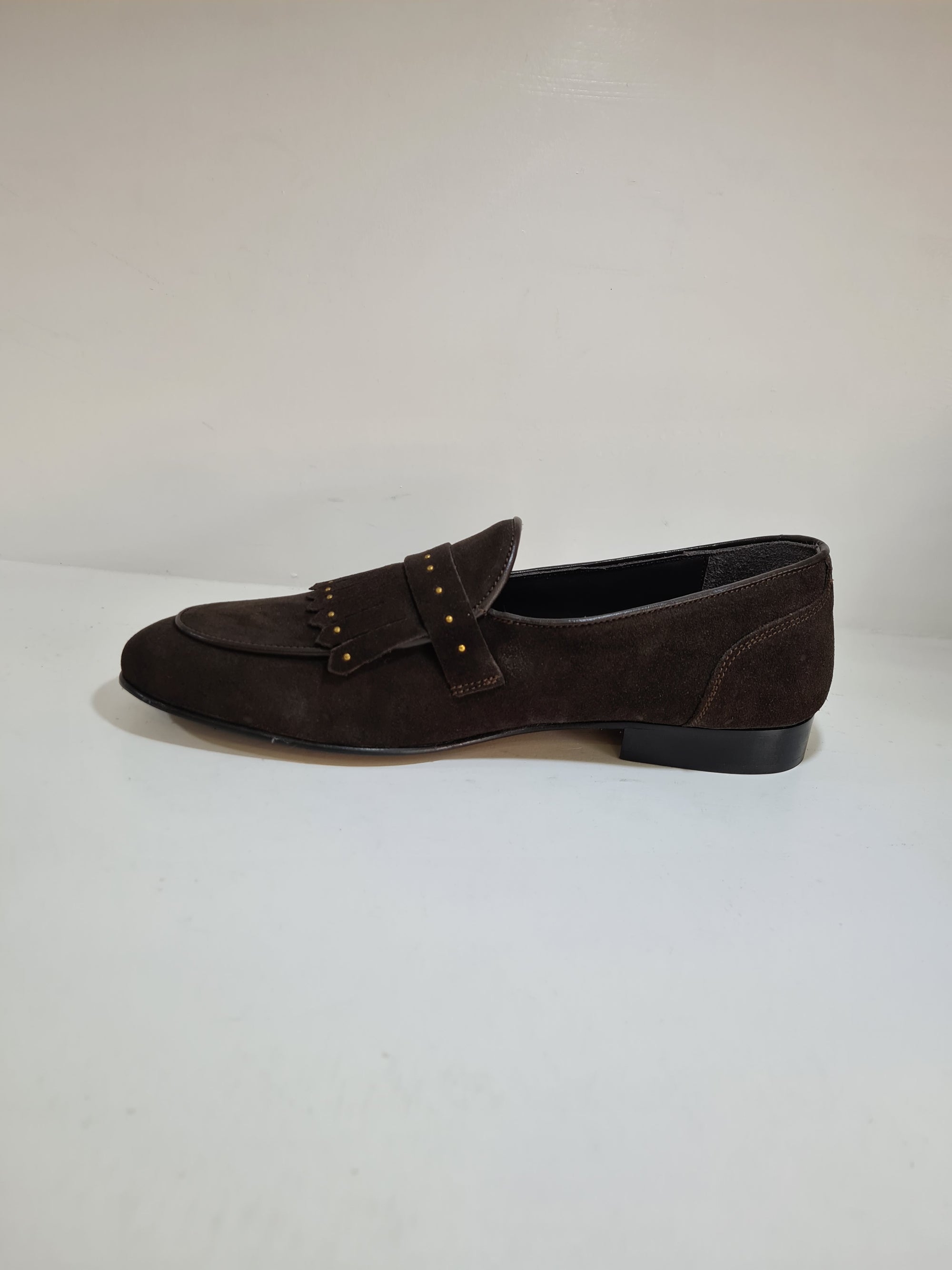 FERRINO Milano - Slippers con borchie camoscio Testa di moro