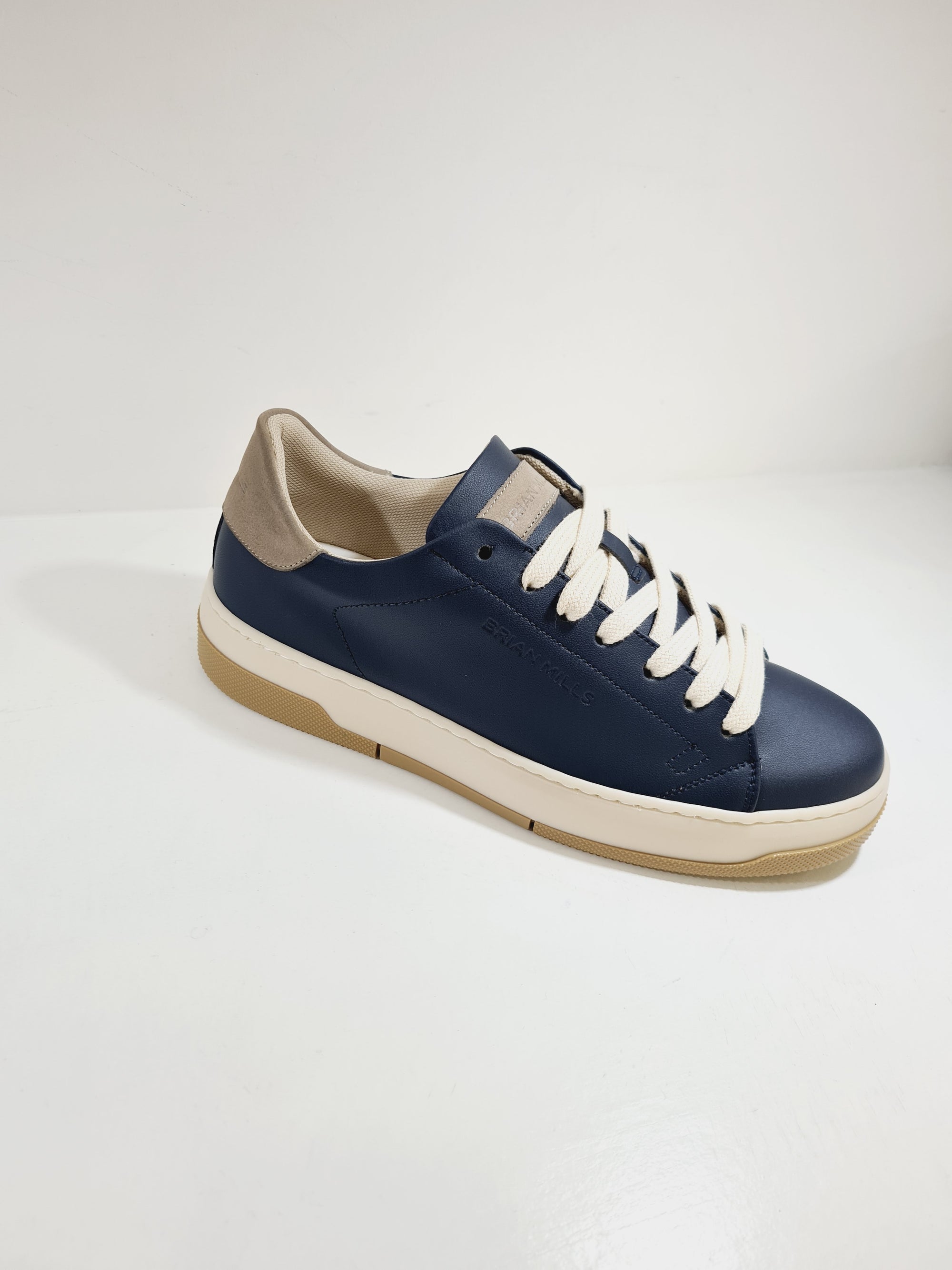 BRIAN MILLS - ERIK 568 BLU Nabuk Sabbia