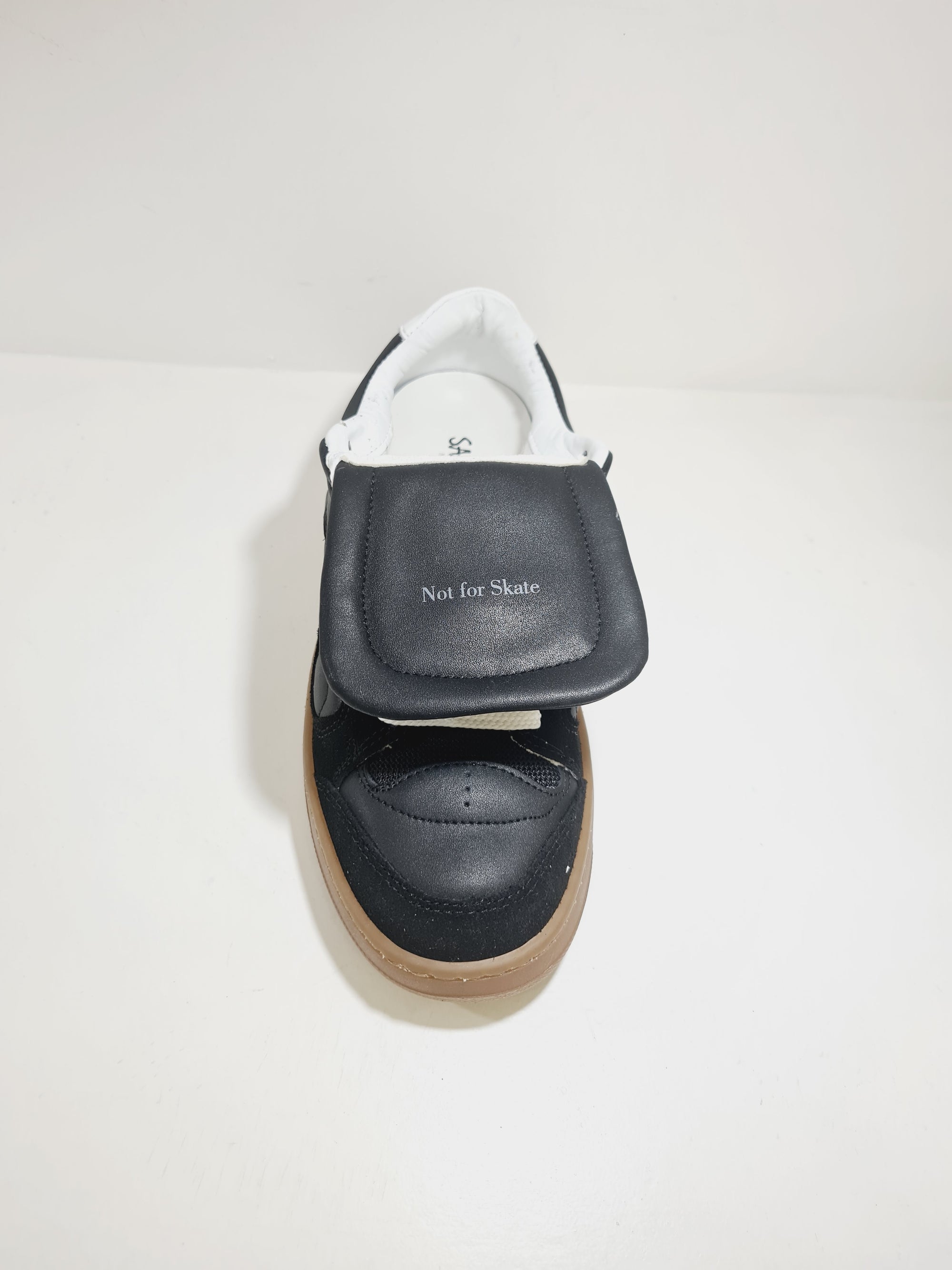 SANTHA - MODEL 2 Soccer Calf BLACK