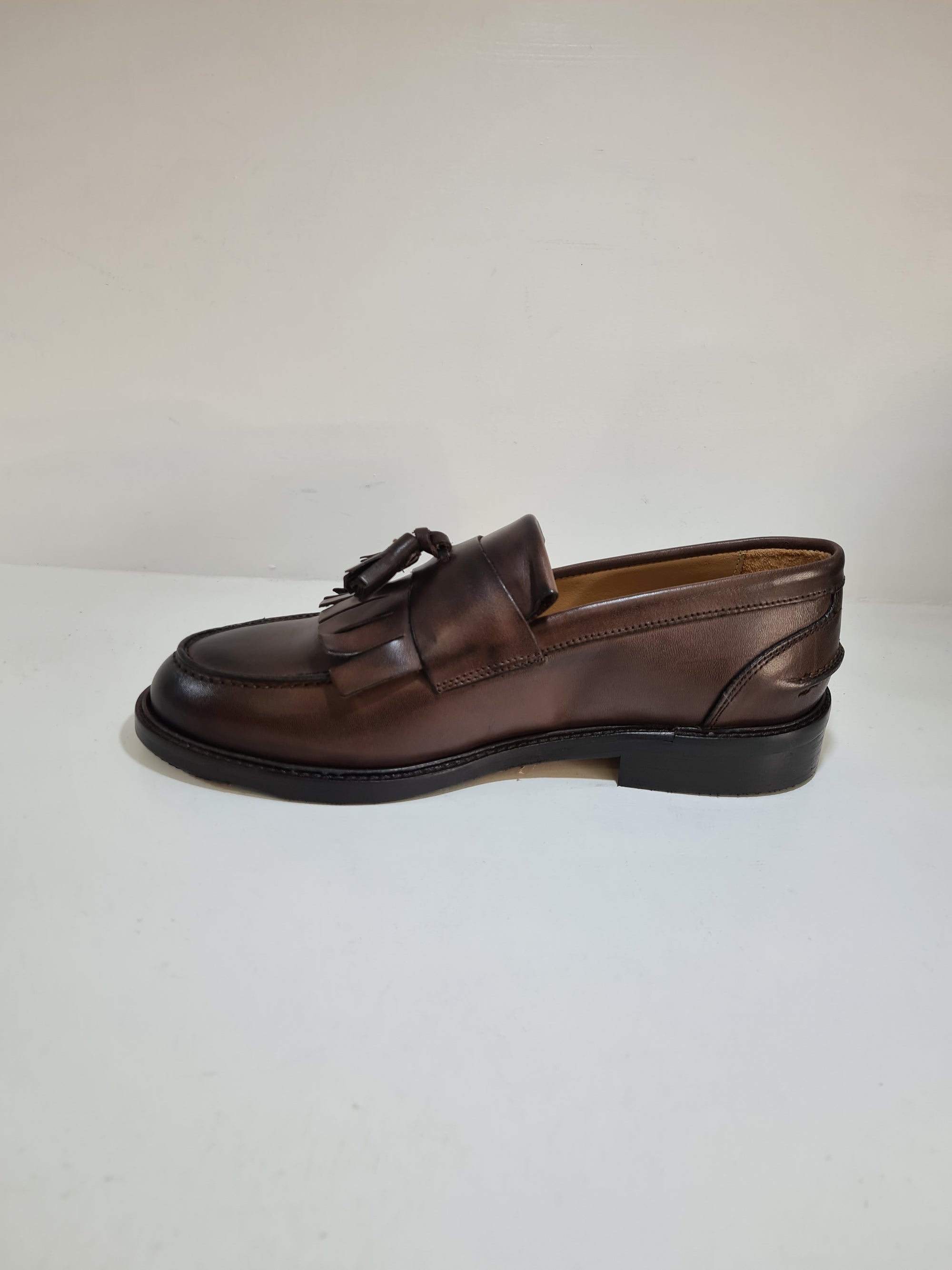 C346 - College Frangia e nappine Pelle Legno