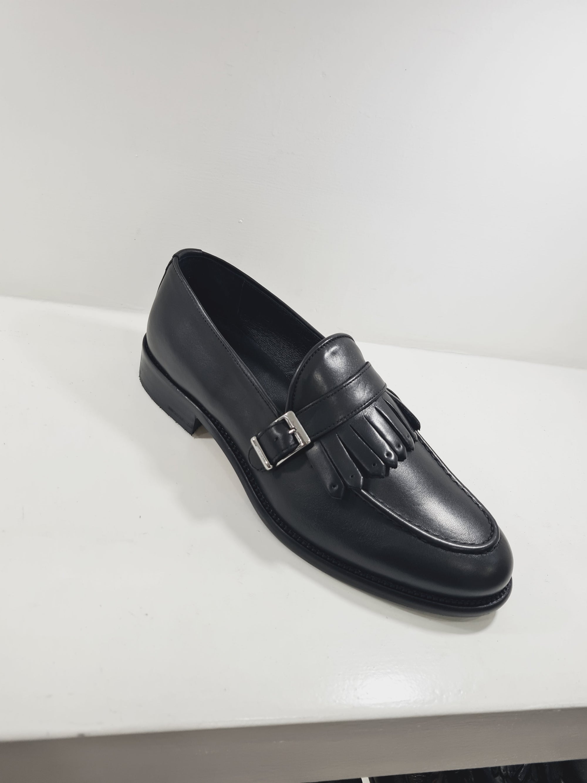 FERRINO Milano - 635 Vitello Nero