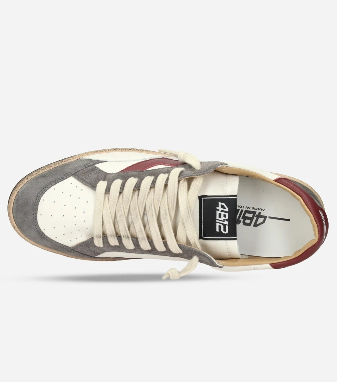 4B12 - PLAY NEW - U123