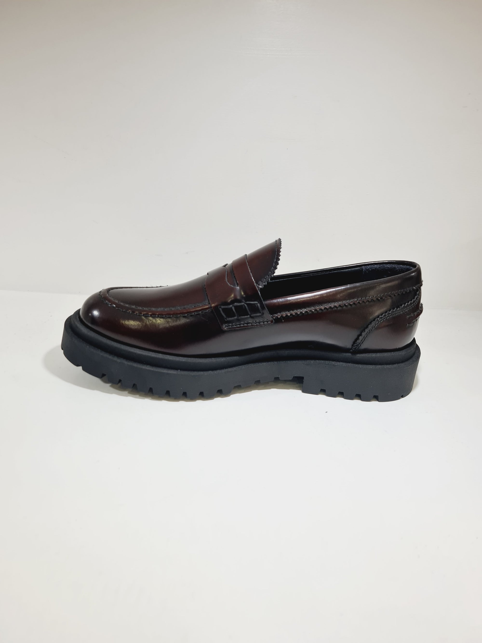SORRENTINO Line - COL MAK Abrasivato Bordeaux