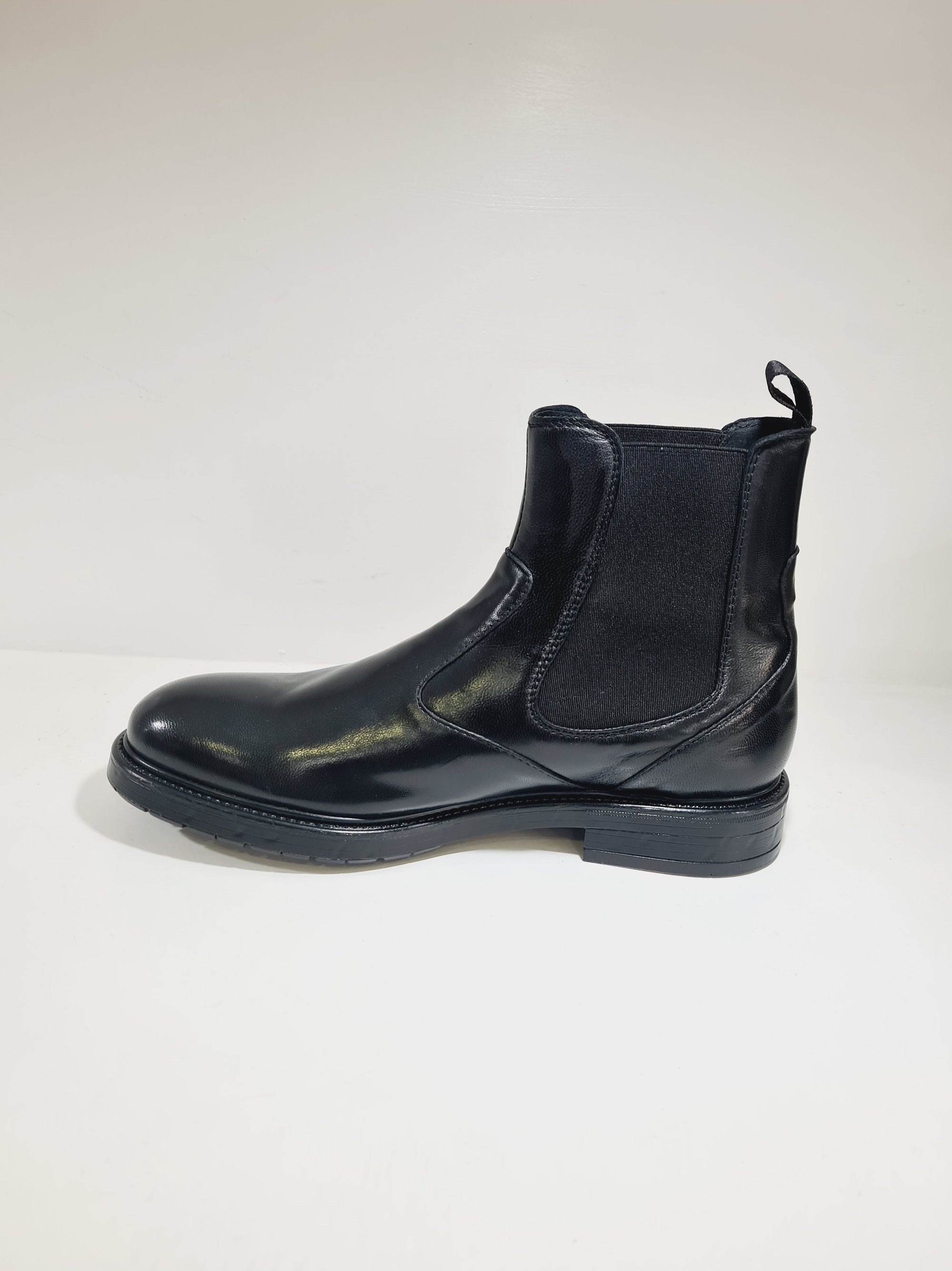 KEBO - GB2060 Chelsea in pelle Nero
