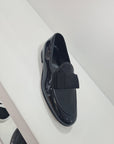 UBER ALLES - Slippers con Fiocco Vernice Nero