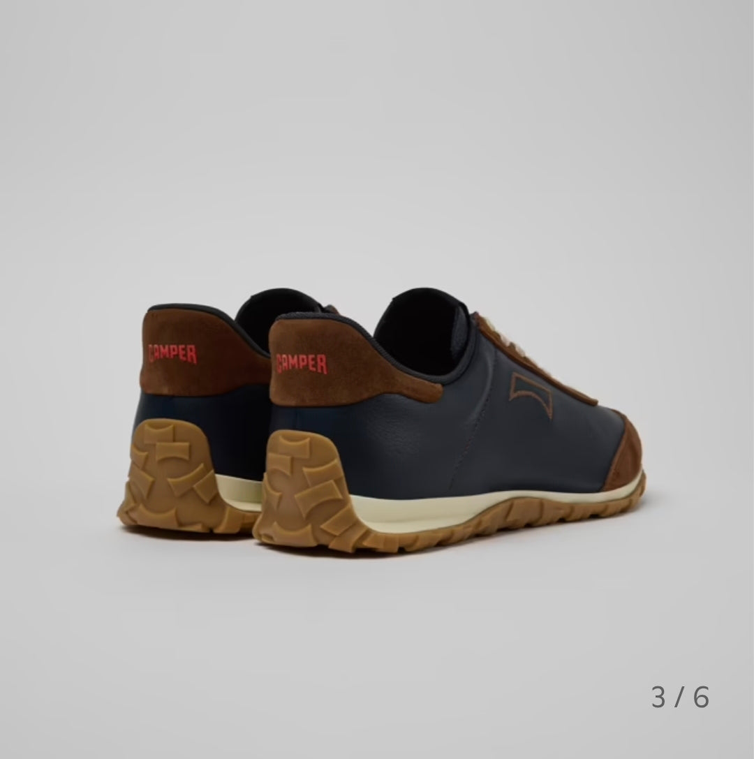 CAMPER - Drift Walk