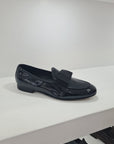 UBER ALLES - Slippers con Fiocco Vernice Nero