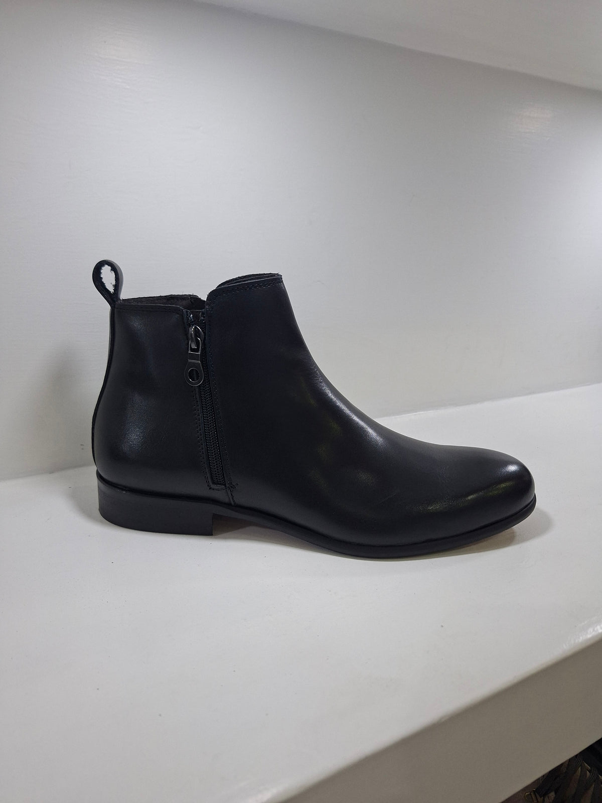 V.F. - 1500 Pelle Nero Zip