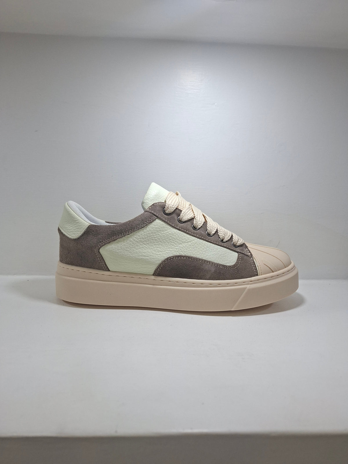 Lavorazione Artigianale - SONNY Pelle Beige Camoscio Tortora