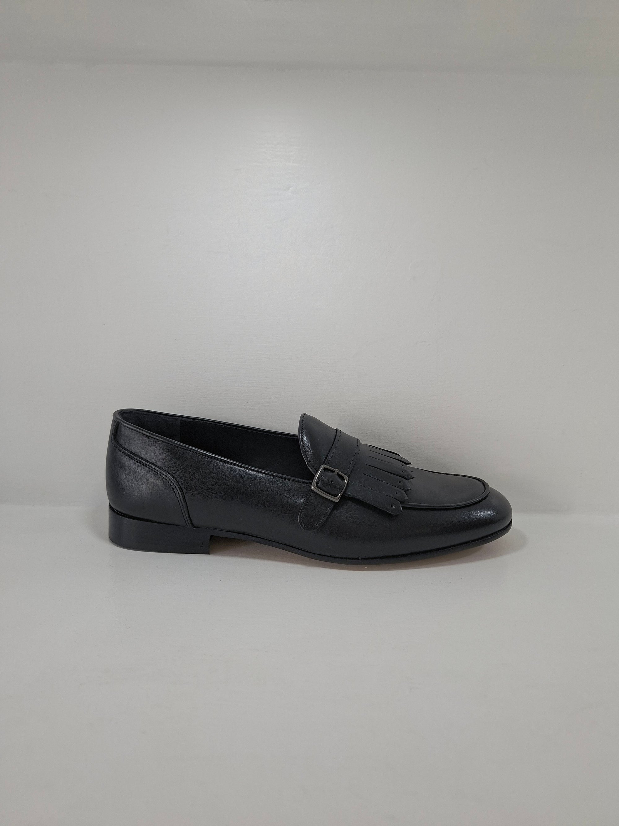 FERRINO Milano - A115 Vitello Nero Frangia e Fibbia
