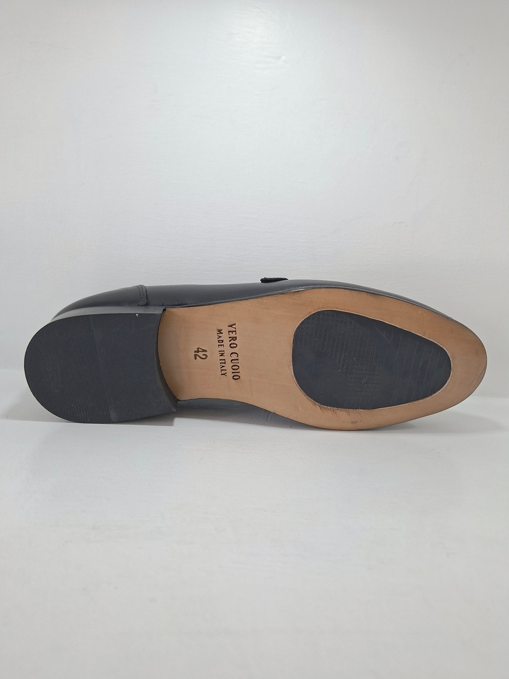 FERRINO Milano - A115 Vitello Nero Frangia e Fibbia