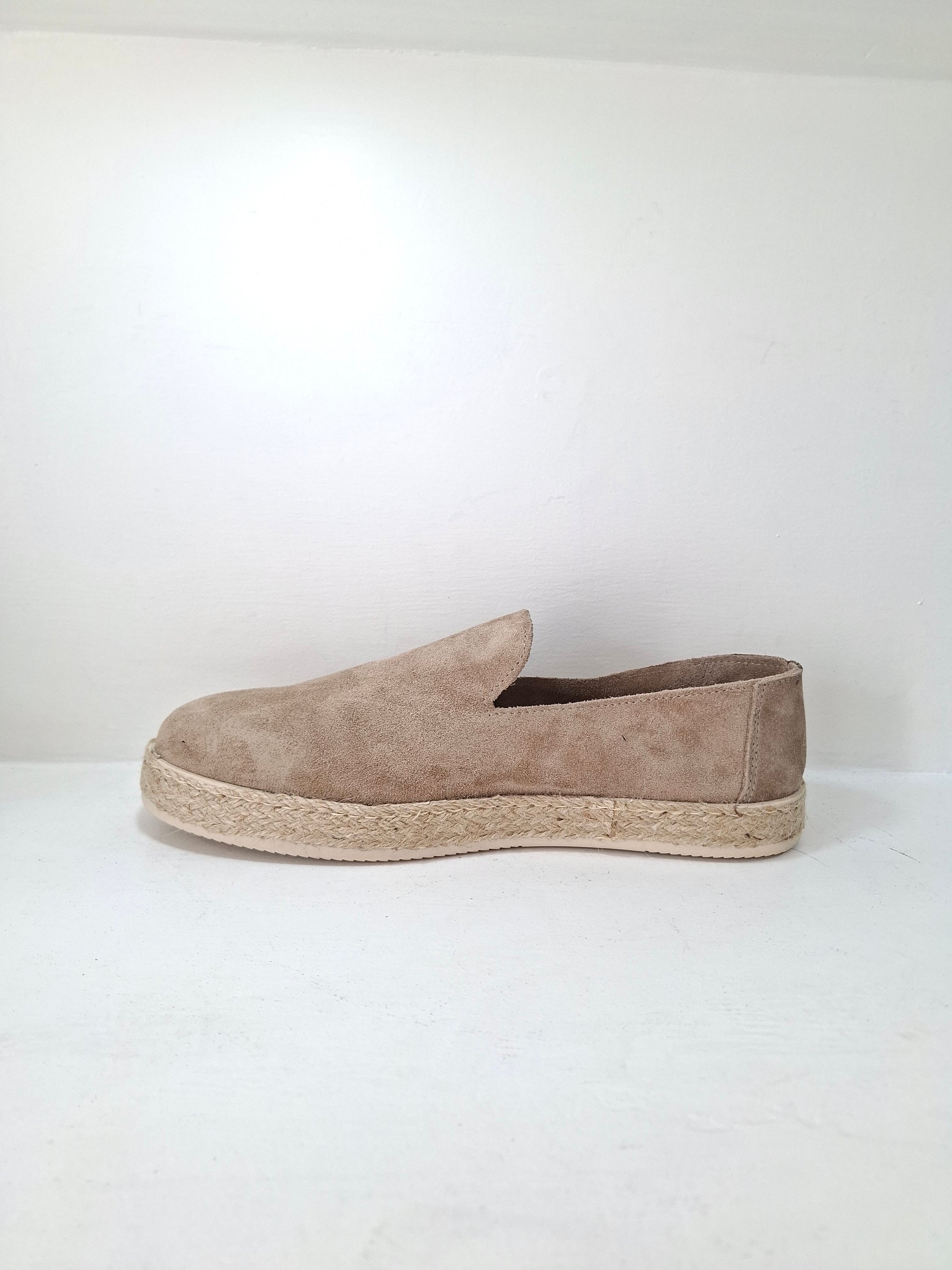 Lavorazione Artigianale - ESPA C Beige Camoscio
